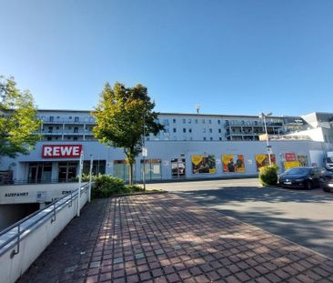 Moderne helle 2 RWG mit Balkon und Terrasse zu vermieten! - Photo 1