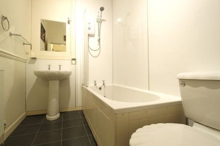 Hardgate, First Right, AB10 - Photo 5