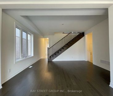 Property For Lease | X8196766 - Photo 1