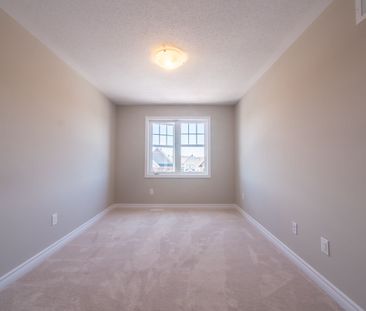 For Lease - 210 Halyard Way, Kanata, Ontario - Photo 3