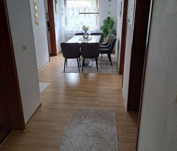 Nur mit Wohnberechtigungsschein: Gut geschnittene 3,5-Zimmerwohnung... - Photo 3