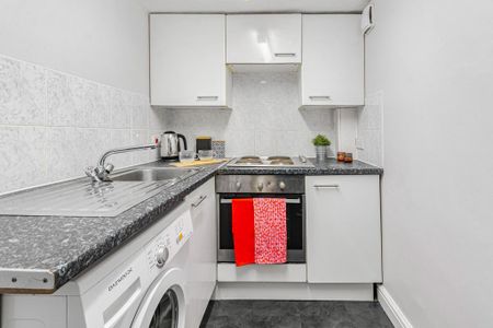 1 bedroom flat to rent - Photo 4