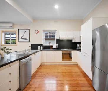 11 Bellevue Avenue, Malvern East VIC 3145 - House For Rent | Domain - Photo 1