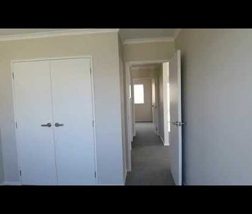 Hilltop Haven: New 2BR Home with Spectacular Views - Photo 2