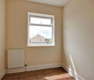 Bromwich Road, Willerby, HU10 - Photo 2