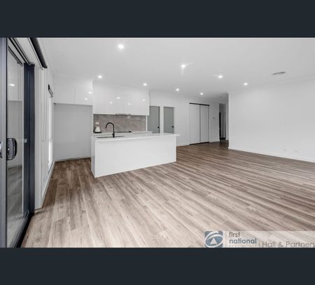 3/21 Redfern Crescent, Eumemmerring, Vic 3177 - Photo 4