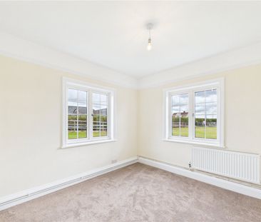 Beenham Hill, Beenham, Reading, Berkshire, RG7 - Photo 5