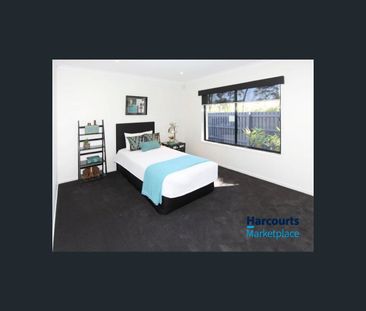 17 Dongola Street, Durack, Qld 4077 - Photo 3