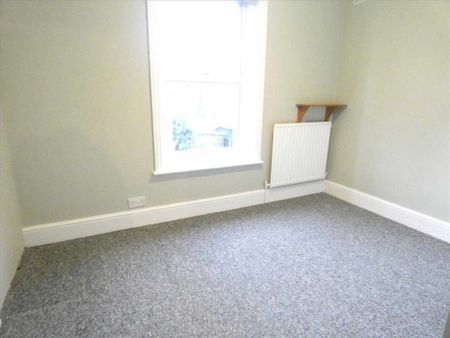 3 bedroom detached house to rent - Photo 5
