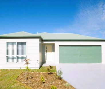 13 ELVINA STREET, Deeragun QLD 4818 - House For Rent | Domain - Photo 6