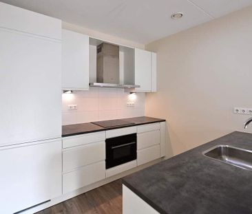 Appartement Keucheniusstraat 8-A, Huizen - À louer - Foto 3