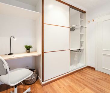 Carrer de la Gomera, Valencia, Valencian Community 46011 - Photo 6