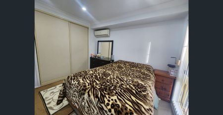 House for Rent in Green Valley - Photo 5