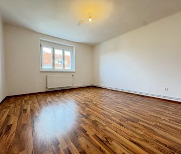 Zwei-Zimmer Wohnung. Hier fängt der Wohnspaß an - Photo 2
