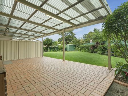 Spacious One-Bedroom Ground Floor Unit! - Photo 3