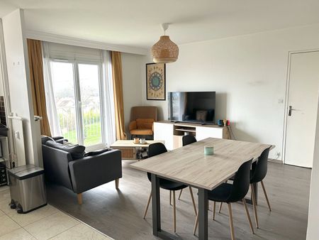 APPARTEMENT - Photo 2