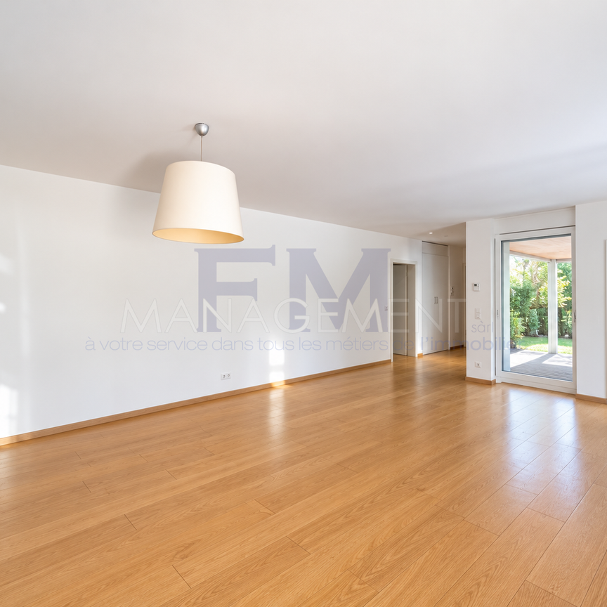 Chemin du Velours - 5 pièces d'env. 145 m² au rez-de-chaussée - Photo 1