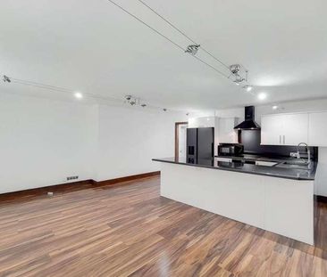 Amsterdam Road, Isle Of Dogs, E14 - Photo 4