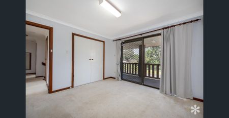 Expansive Family Home in Top Location - Photo 3