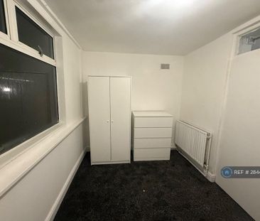 5 bedroom terraced house to rent - Photo 2