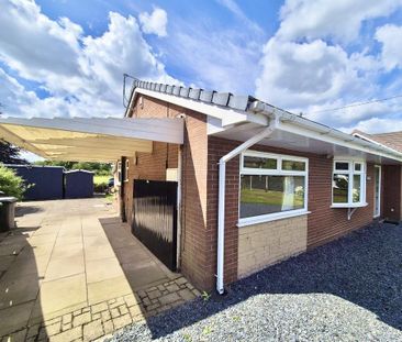 4 bedroom detached bungalow to rent - Photo 1