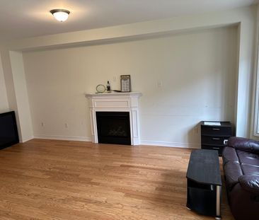 For Lease - 3 Bushwood Trail Unit# UPPER, Brampton, Ontario - Photo 1