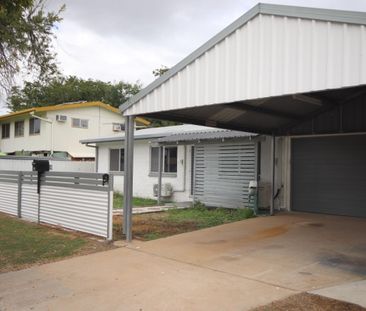 Gem in Mount Louisa - Photo 4