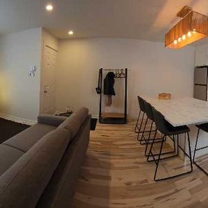 Magnifique 3 1/2 rénové à louer 1er Juillet - TOUT INCLUS - Photo 2
