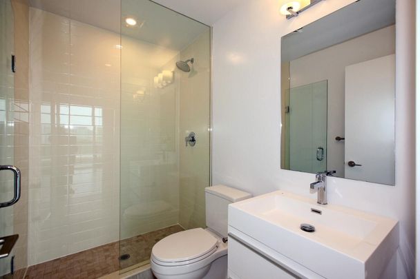 For Lease - 181 Bedford Road Unit# 808, Toronto, Ontario - Photo 1