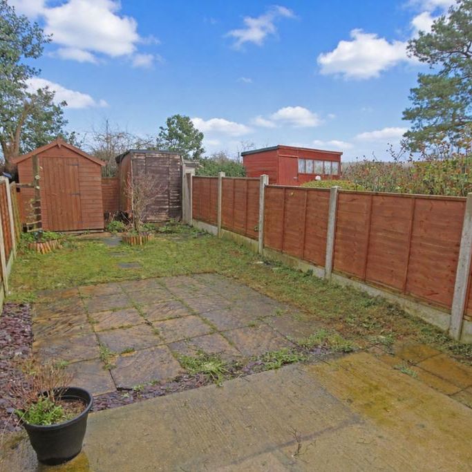 2 bedroom terraced house to rent - Photo 1