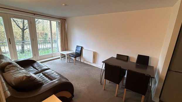 3 bedroom apartment to rent - Photo 1