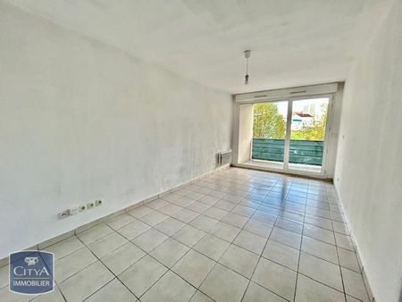 Location Appartement 2 pièces 51m² ST PRIEST EN JAREZ 42270 - Photo 3