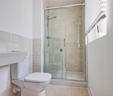 2 bedroom flat to rent - Photo 6