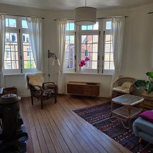 Appartement te huur in Antwerpen voor € 995 met 1 slaapkamer - Photo 3