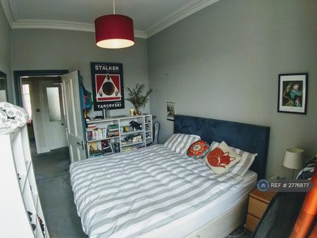 2 bedroom flat to rent - Photo 4