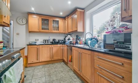 Roslings Close, Chelmsford - Photo 5