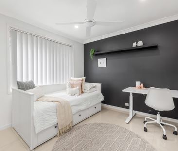 6 Trevor Toms Drive, Acacia Gardens NSW 2763 - House For Rent | Domain - Photo 5