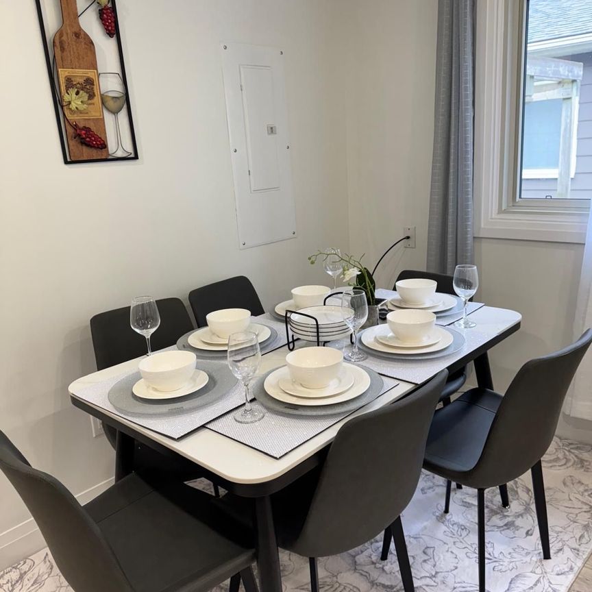 For Lease - 186 Natchez Road, Kitchener, Ontario - Photo 1