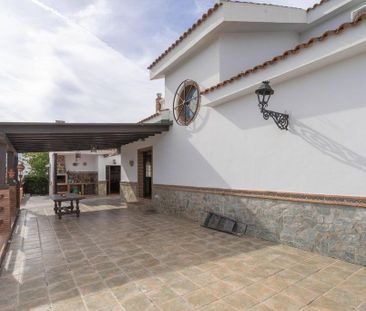 Luxury 5 room Detached House for rent in Alhaurín el Grande, Andalusia - Photo 5
