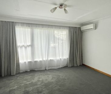 50 Russell Street, City Centre - Photo 3