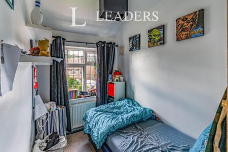 3 bedroom terraced house to rent - Photo 4