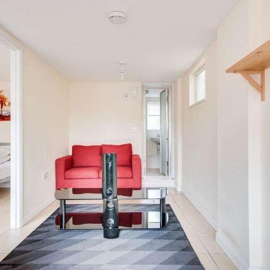 Warwick Road, Canterbury, CT1 - Photo 1