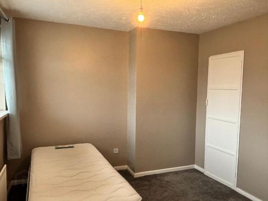 1 Windsor Avenue, Newtownards, BT23 4QH - Photo 1