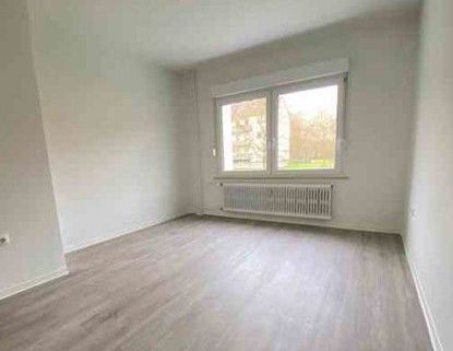 Nette Nachbarn gesucht: komplett bezugsfertige 2,5 Zimmer-Wohnung - Photo 1