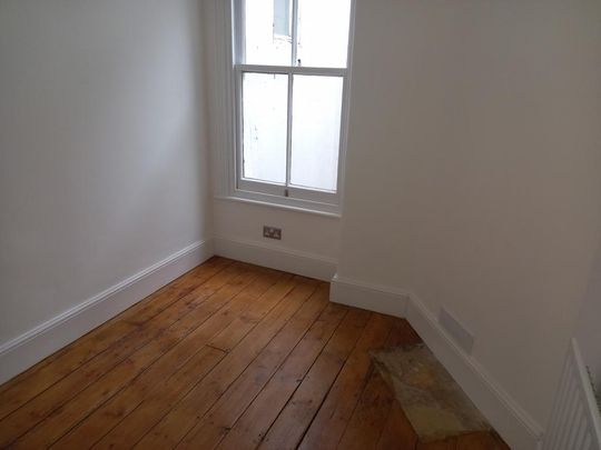 3 bedroom apartment to rent - Photo 1