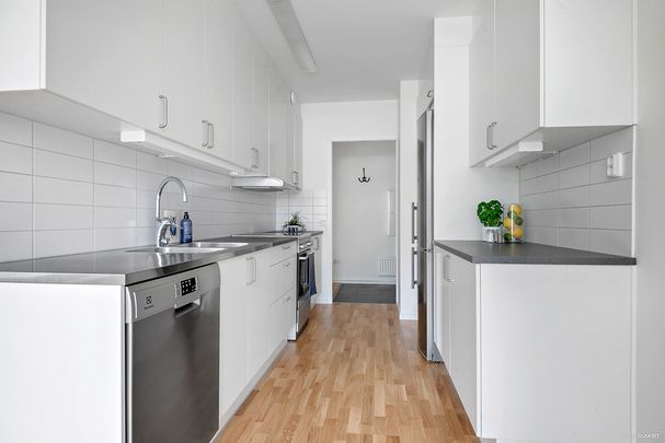 Gamla Norrvägen 14 C - Foto 1