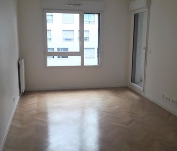 location Appartement T2 DE 42m² À VELIZY-VILLACOUBLAY - Photo 1