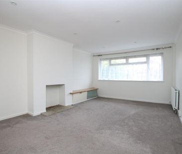 2 bedroom bungalow to rent - Photo 2