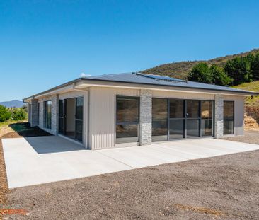 357 Two Sticks Road, Uriarra NSW 2611 - House For Rent | Domain - Photo 2