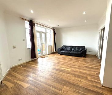 3 bedroom house to rent - Photo 2